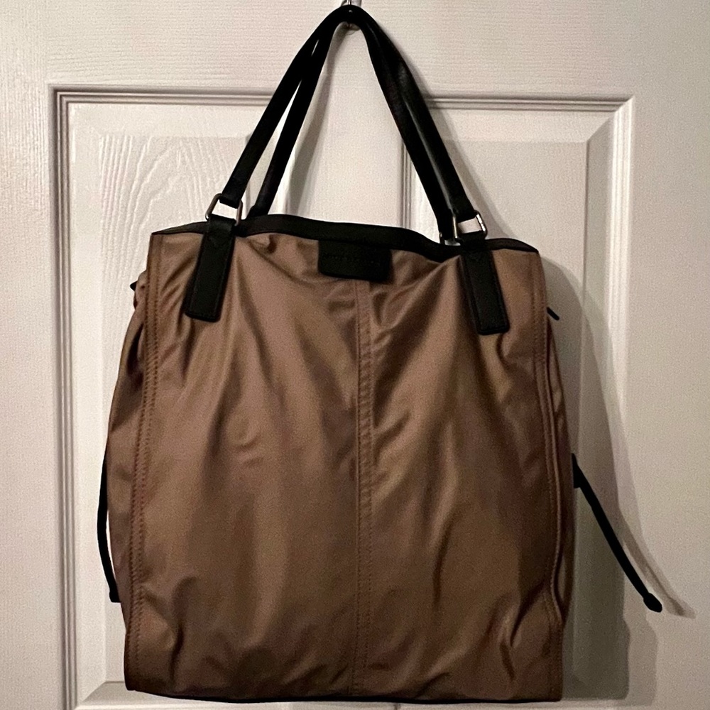BURBERRY Nylon Buckleigh Packable Tote Bag in Beige/Birch.